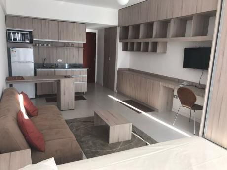 Hermoso Monoambiente En Alquiler Zona Equipetrol