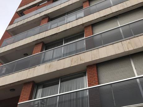 Venta O Alquiler De Apto 2 Dormitorios Gge Golf