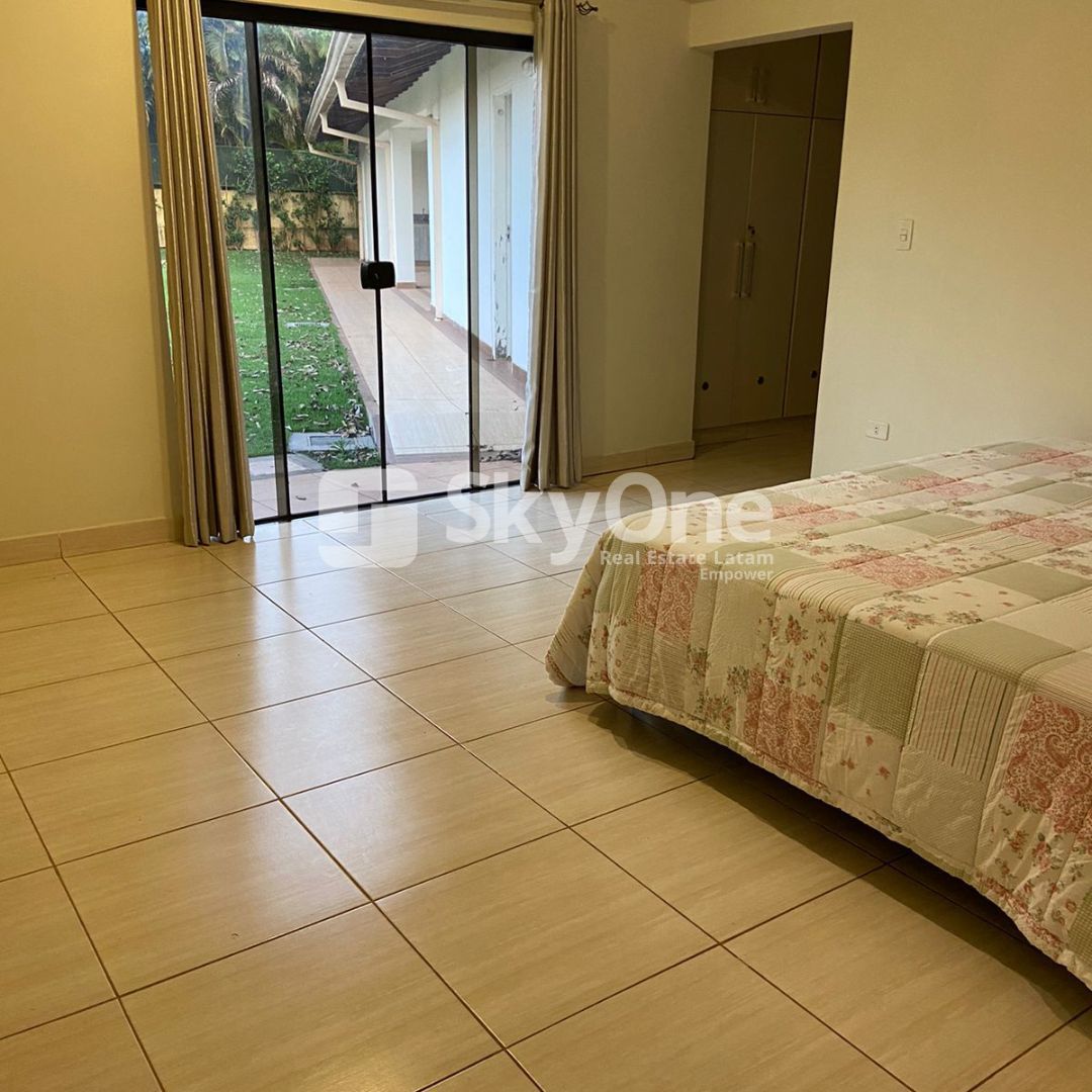 SE VENDE:  Magnifica Residencia en el Paraná Country Club !! — foto 2