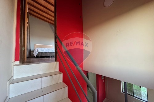 VENTA DE CASA EN BARRIO CERRADO YTORORO — foto 2