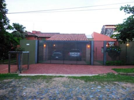 Alquilo Casa En Lambare A Cuadras De La Avenida Perón.