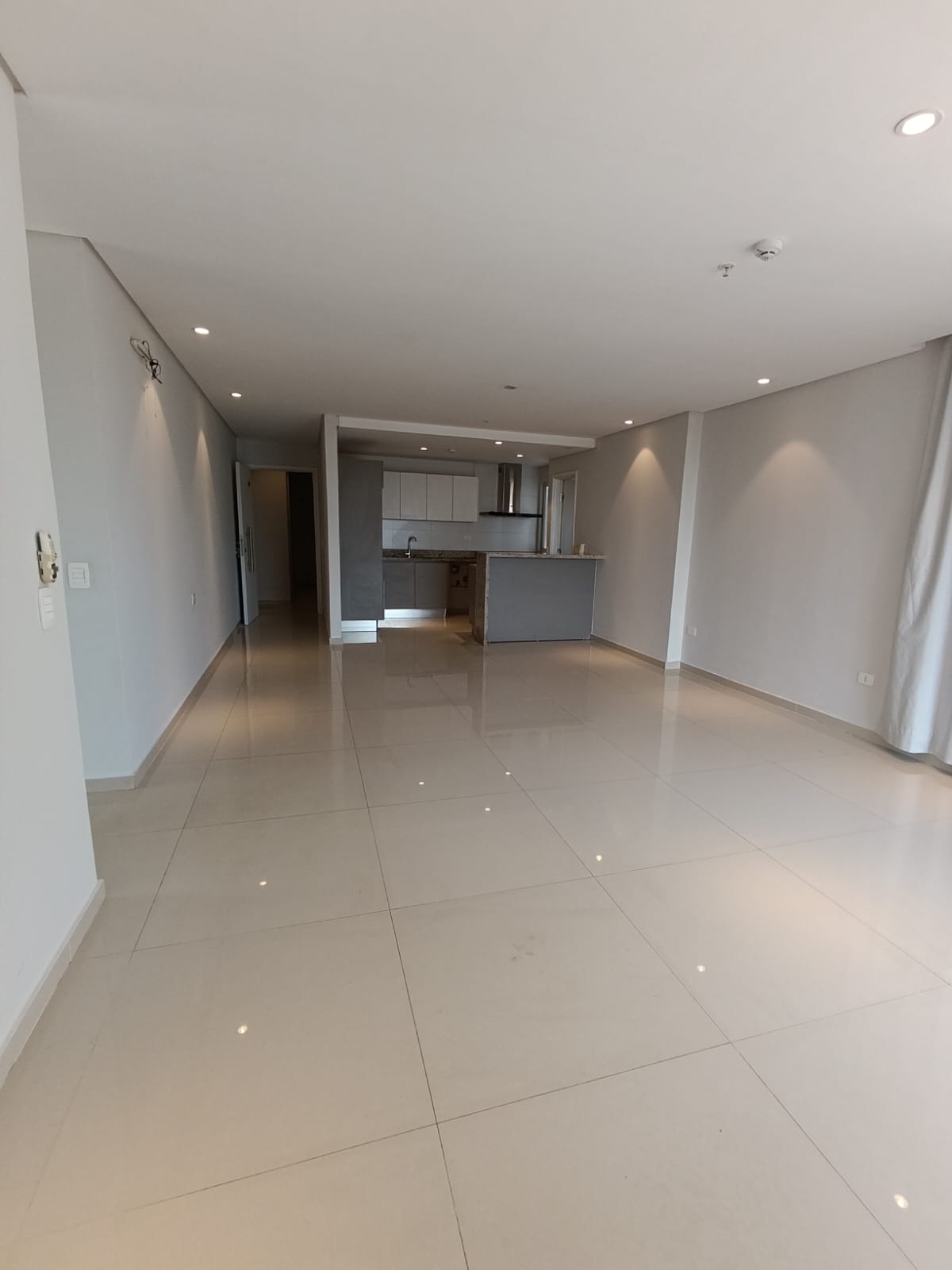 Alquiler de Departamento de 3 Dormitorios en Edificio Andrade (Sin Muebles) — foto 3