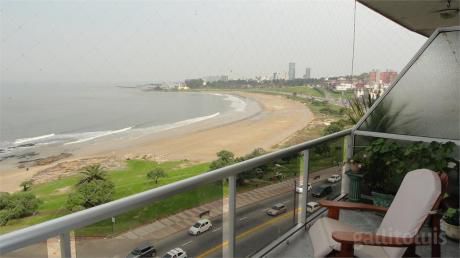 Dueño Vende Hermoso Apartamento En La Rambla Con Vista Al Mar