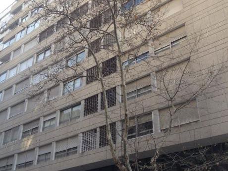 Alquiler 2 Dormitorios Y Servicio En El Centro