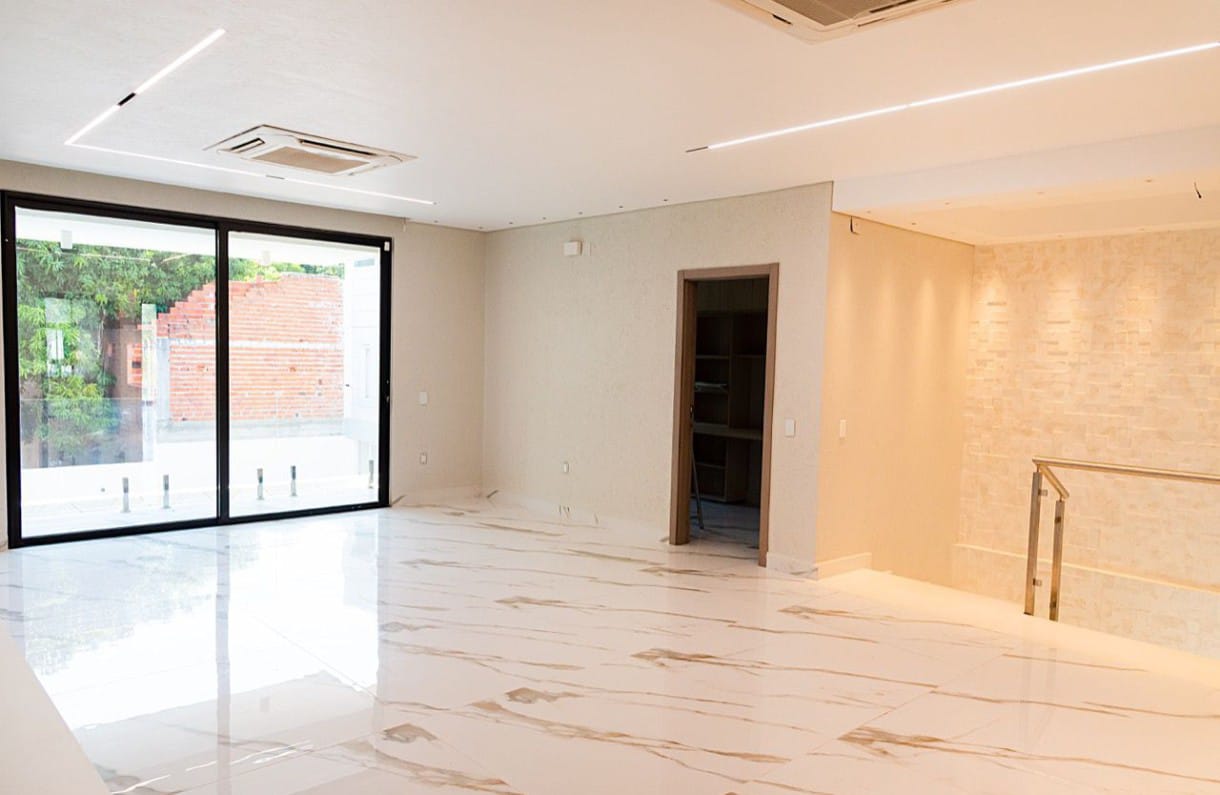 ALQUILO RESIDENCIA DE LUJO A ESTRENAR CON PISCINA  – ZONA YACHT — foto 2