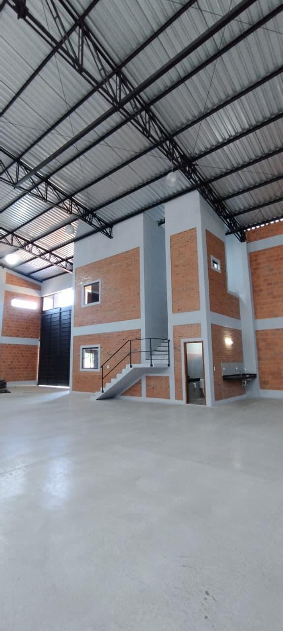 ALQUILO O VENDO DEPÓSITO EN MARIANO ROQUE ALONSO. — foto 3