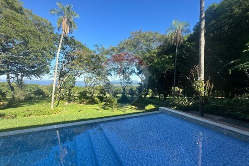 Vendo Residencia Con Vista Al Lago En San Bernardino — foto 3