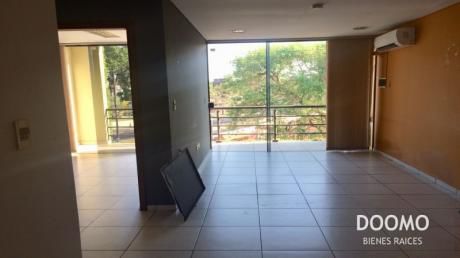 En Alquiler Oficina Sobre Mariscal Lopez