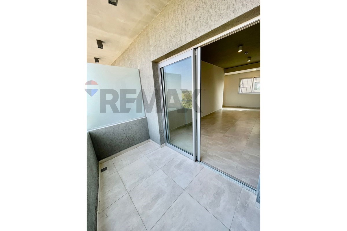 Departamento en venta en Mburicaó