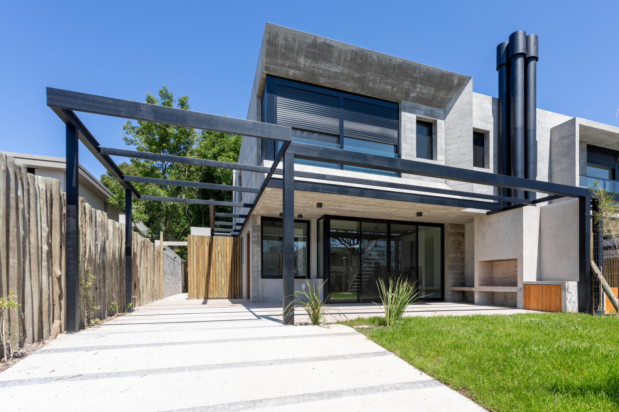 Venta En Barrio Parques. Estrena. 3 Dorms + Servicio. Con renta
