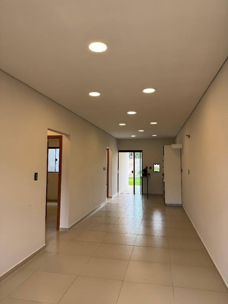 VENDO CASA TIPO CHALET EN LUQUE — foto 3