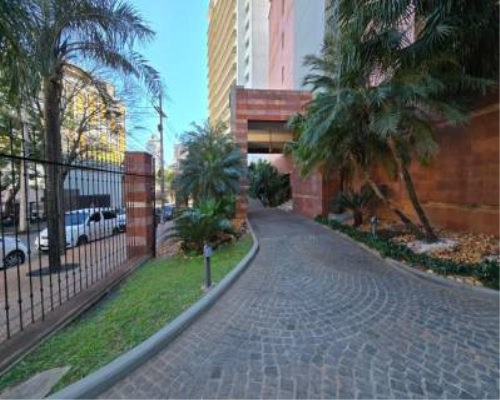 AMPLIO DEPARTAMENTO CON 3 DORMITORIOS FRENTE — foto 3