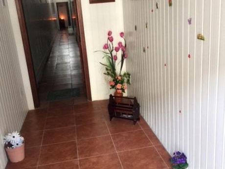 Venta Apto. 2 Dorm. Cordón Norte. Hno. Damasceno Entre Galicia Y La Paz