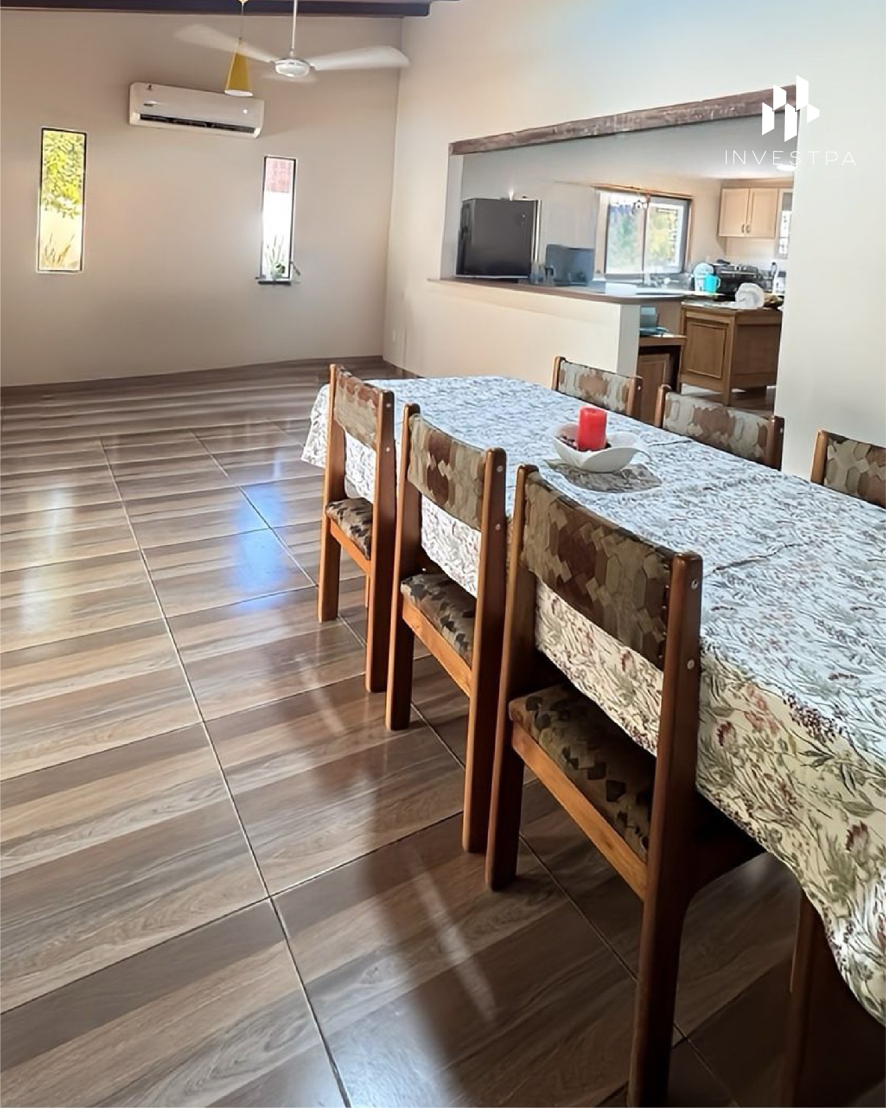 Amplia casa de 6 dormitorios en Barrio Herrera — foto 3