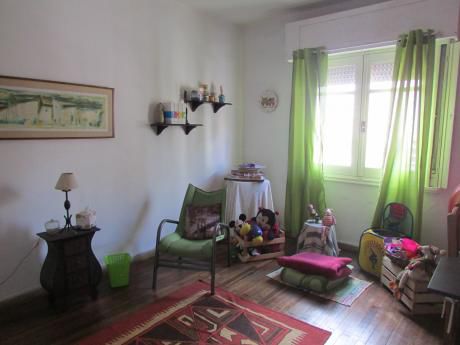 Vende Apartamento 3 Dormitorio, 2 Baños, Frente