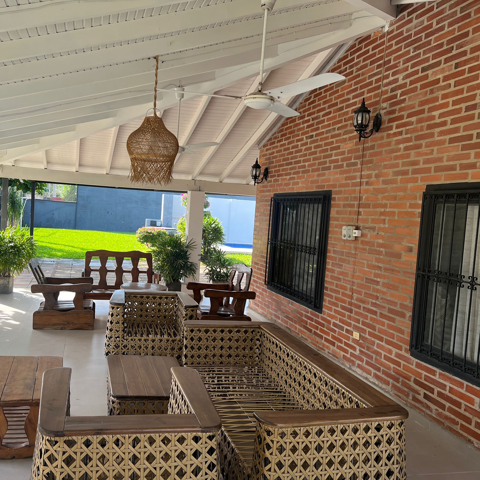 VENDO CASA AMOBLADA EN PUERTA DEL LAGO SAN BERNARDINO — foto 2