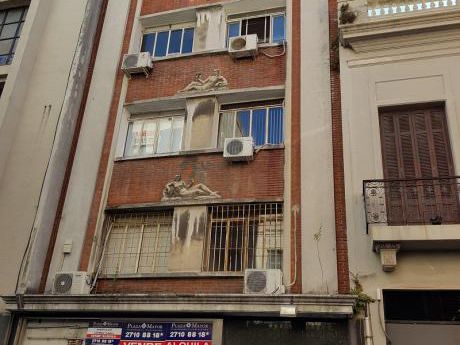 Se Vende Apto.p/oficina En C.vieja, Al Fte.piso 2