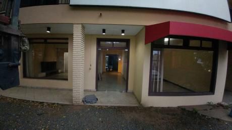 Alquilo Propiedad Sobre Mariscal Lopez Para Todo Tipo De Emprendimiento