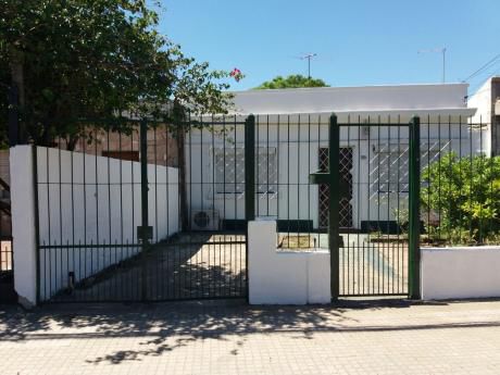Casa 2 Dormitorios En Maroñas