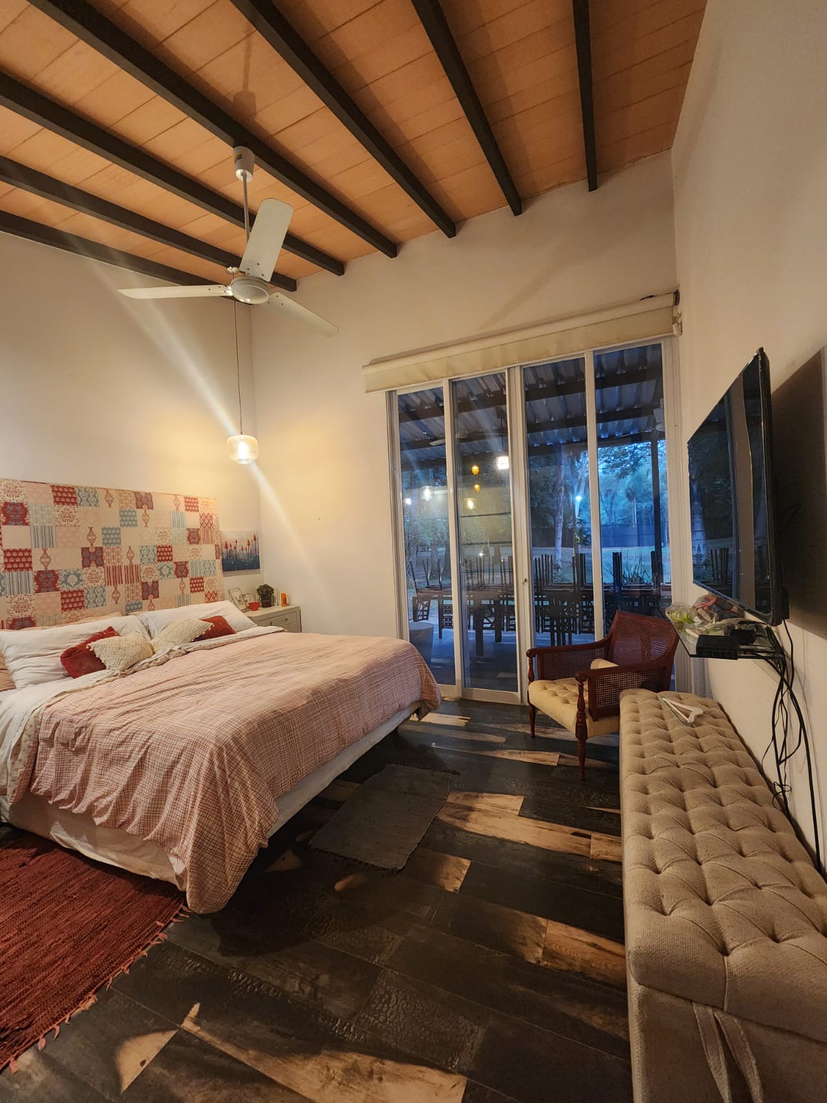 Vendo Casa de 4 Dormitorios en San Bernardino, Zona Casco Antiguo - LHO6371802 — foto 2