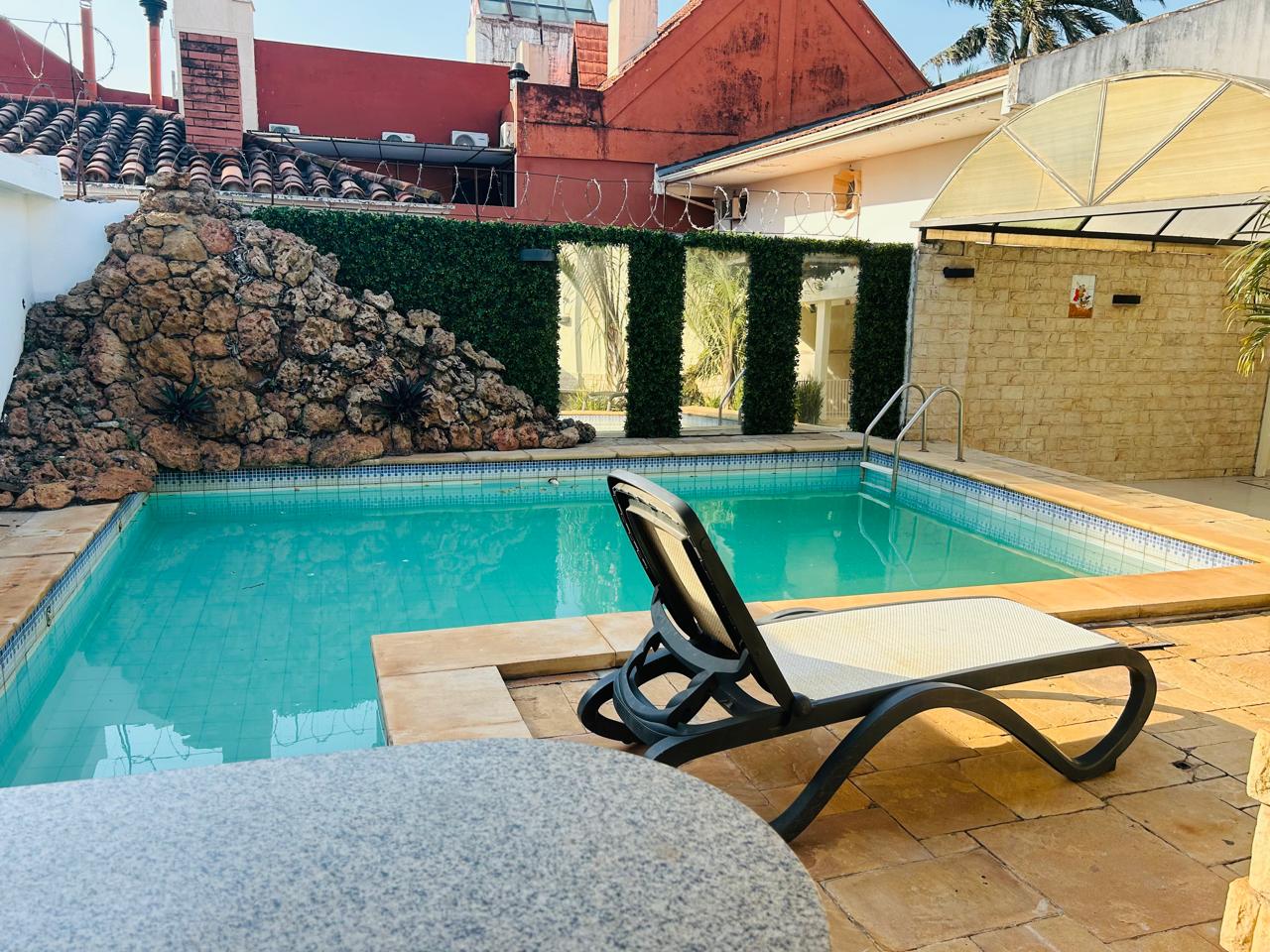 Alquilo Residencia En El Barrio Carmelitas Asuncion — foto 3