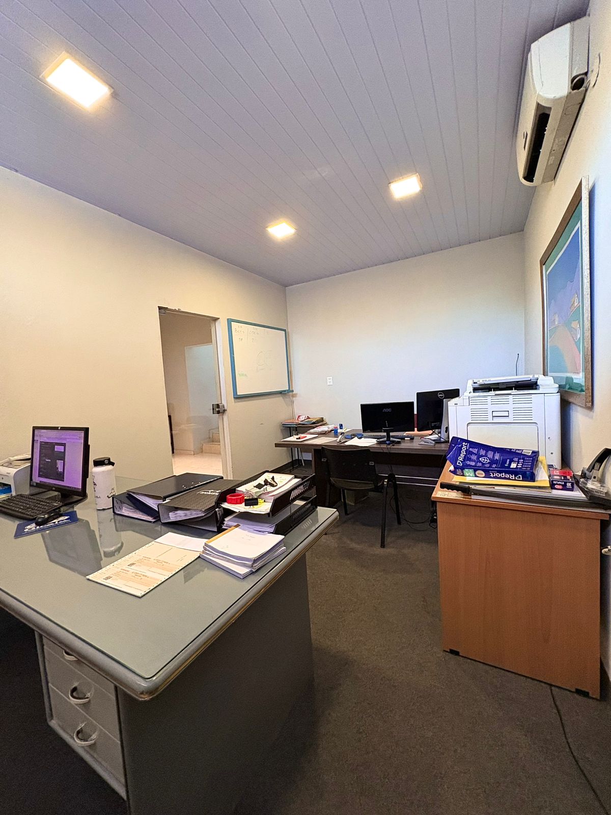 AMPLIA OFICINA CORPORATIVA EN VENTA — foto 2