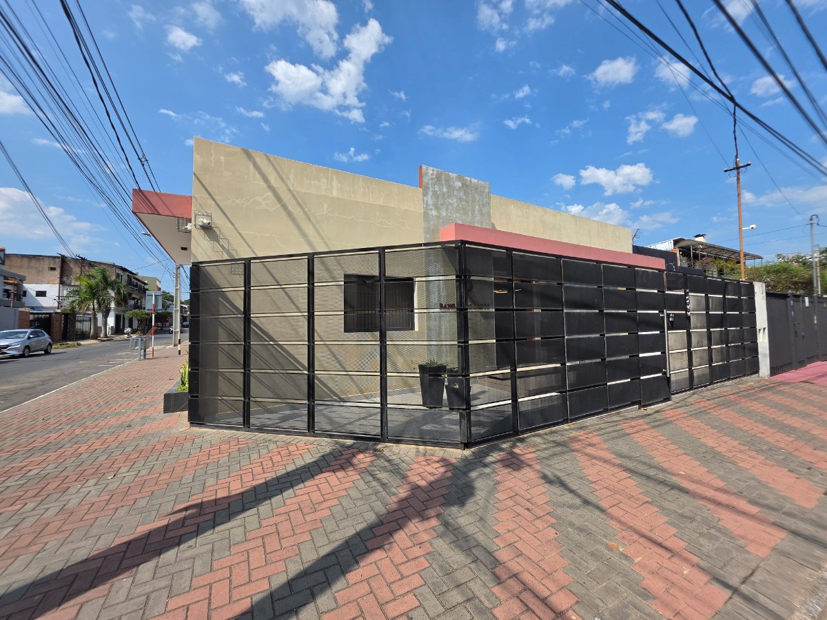 ALQUILO OFICINA PREMIUM EQUIPADA EN SAJONIA!!!! ASUNCION!! — foto 2