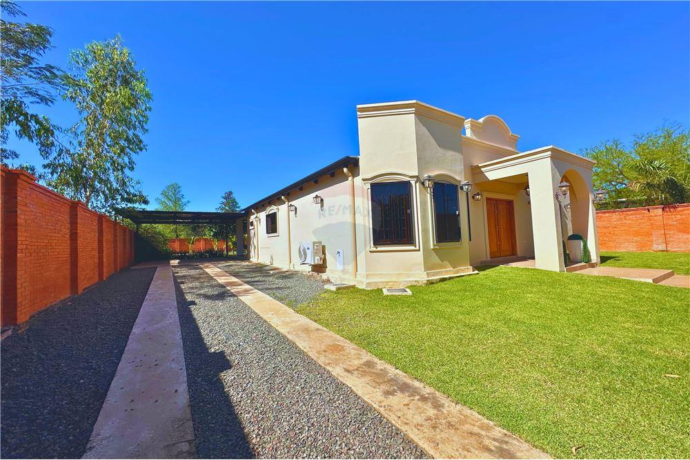 HERMOSA CASA EN PUERTA DEL LAGO SAN BERNARDINO — foto 3