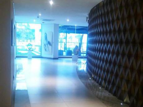 La Riviera, Lujoso Apartamento De 2 Dormitorios En Alquiler