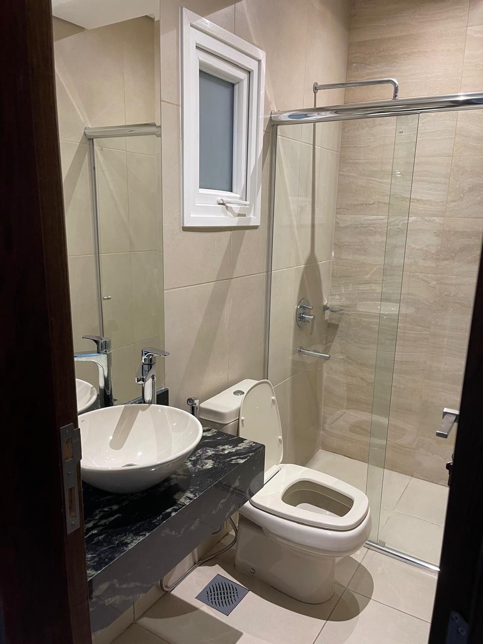 En  Alquiler Depto Amoblado Con 2 Dormitorios En Suite — foto 3
