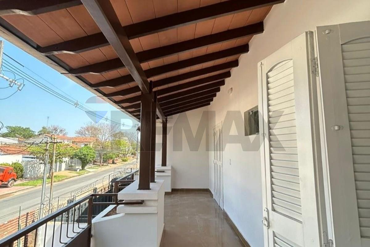 En alquiler casa para oficina o uso comercial — foto 3