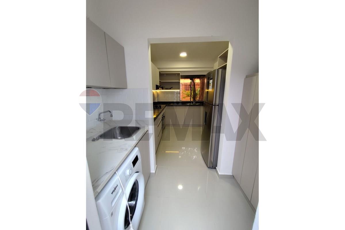 Departamento - Alquiler - Fernando De La Mora — foto 2