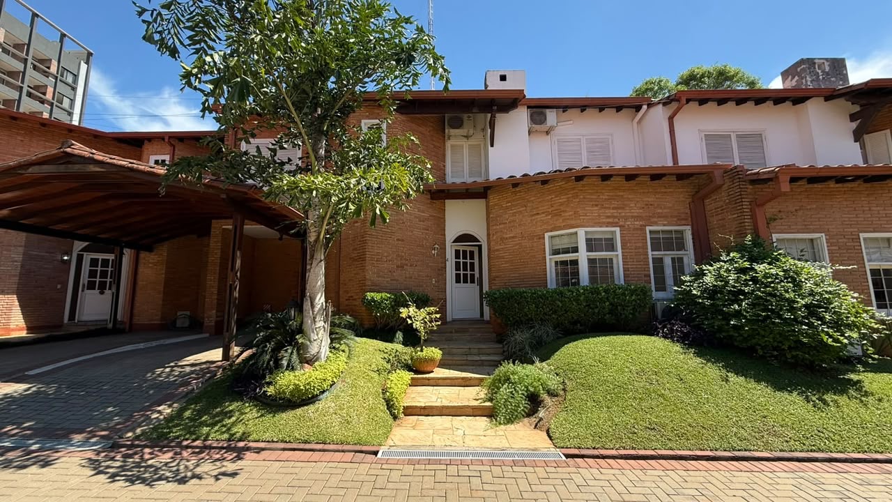 Casa en venta en Las Lomas