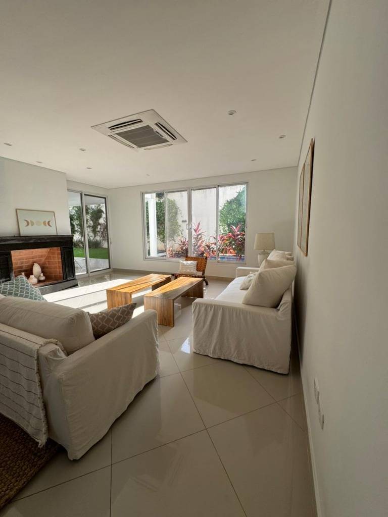 ALQUILO AMPLIA CASA BO CERRADO LAS LILAS - STMA TRINIDAD — foto 3