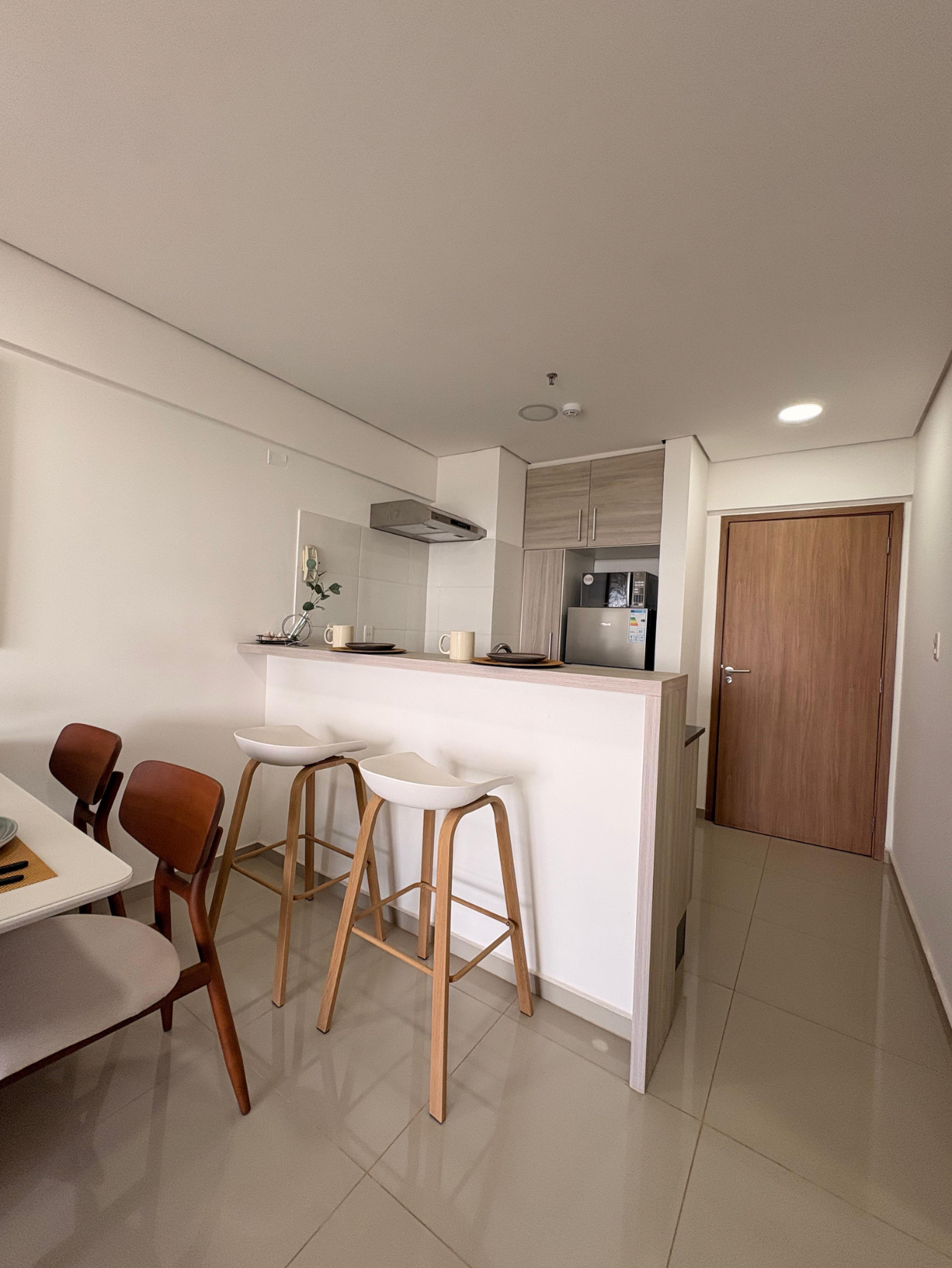 SANTÍSIMA TRINIDAD, EN ALQUILER, AMPLIO DEPTO DE 1 DORMITORIO. — foto 2