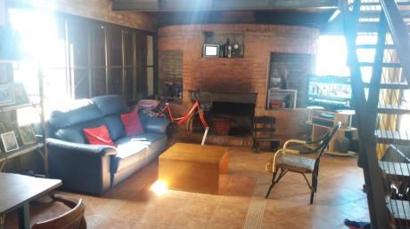 Sobre Rambla, 4 Dormitorios Y 2 Baños