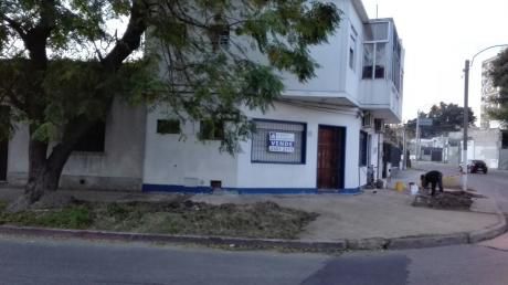 Casa Ph De Bajos En La Unión