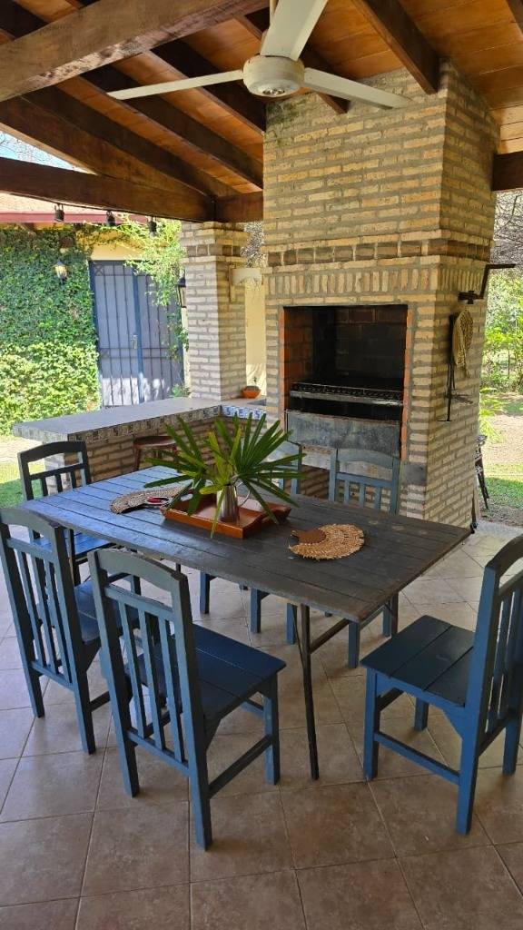 OPROTUNIDAD UNICA,CASA EN ESQUINA, 1100 M2, PISCINA, QUINCHO — foto 3