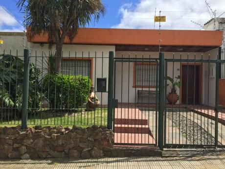 Dueño Vende Casa Amplia Y Luminosa