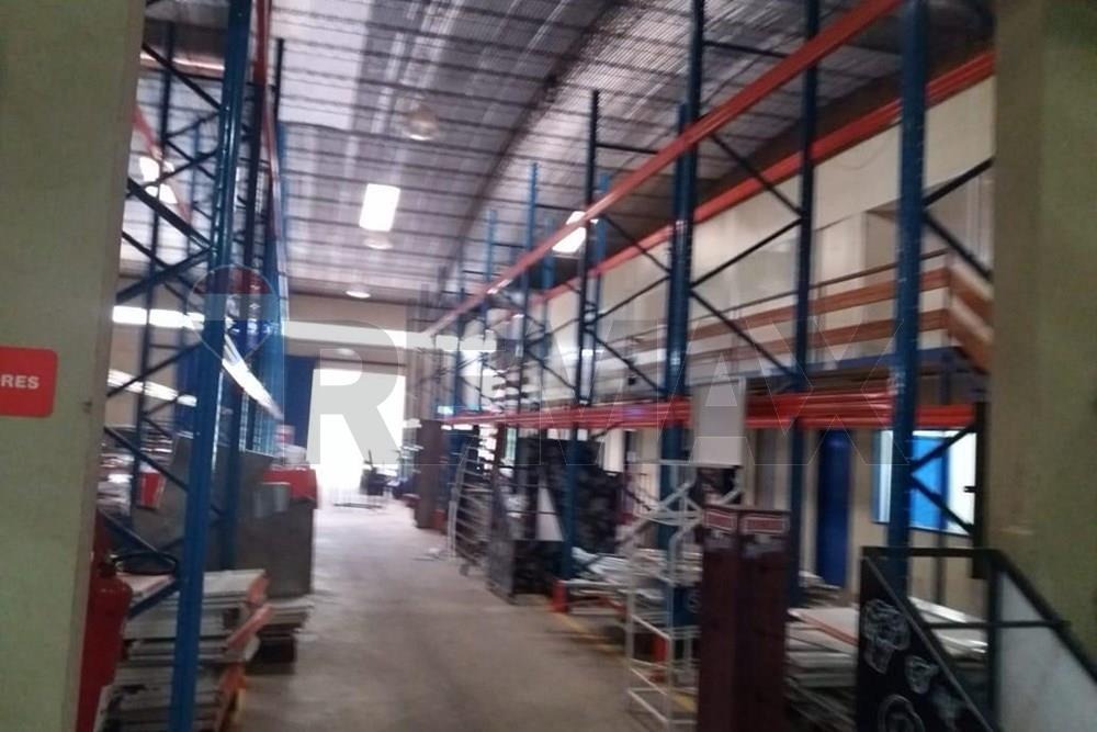 Depósito - Alquiler - San Lorenzo, Paraguay — foto 2