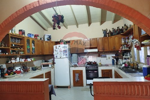 VENDO CASA EN EXCELENTE UBICACIÓN — foto 3