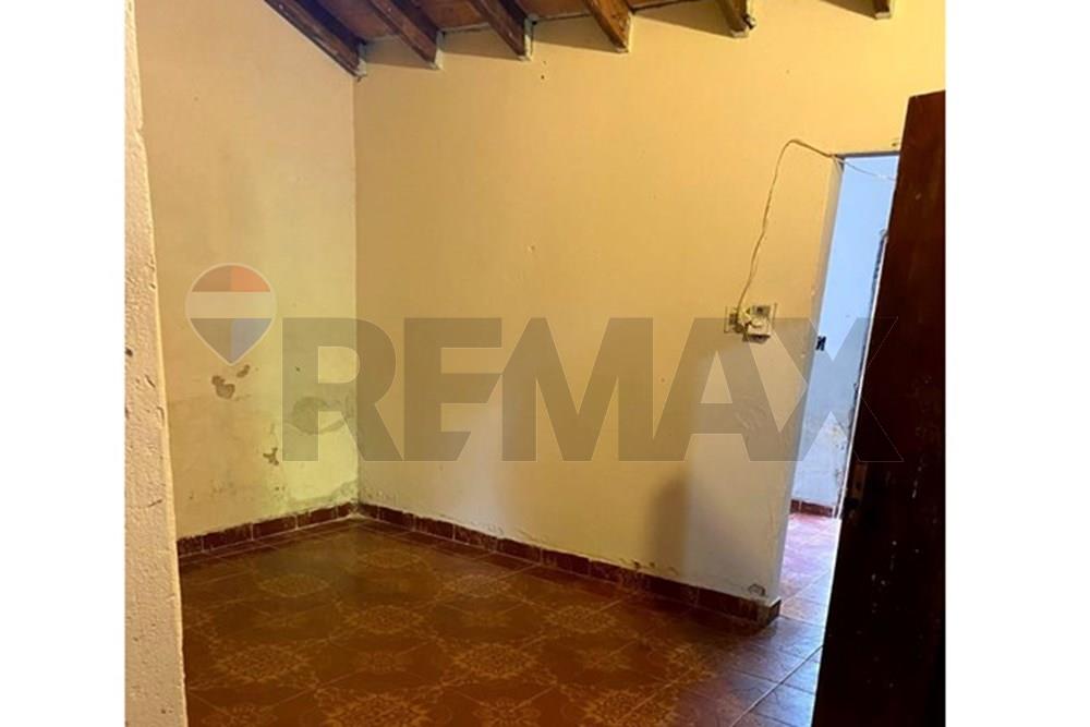 OPORTUNIDAD PARA INVERSIÓN - EN VENTA CASA EN CAPIATA — foto 3