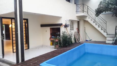 Alquilo Duplex Con Piscina . Zona Colegio Goethe