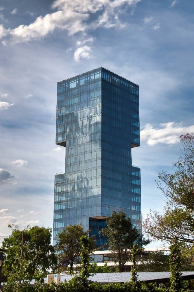 ALQUILO OFICINA CORPORATIVA EN GO TOWER BUSINESS CENTER — foto 3