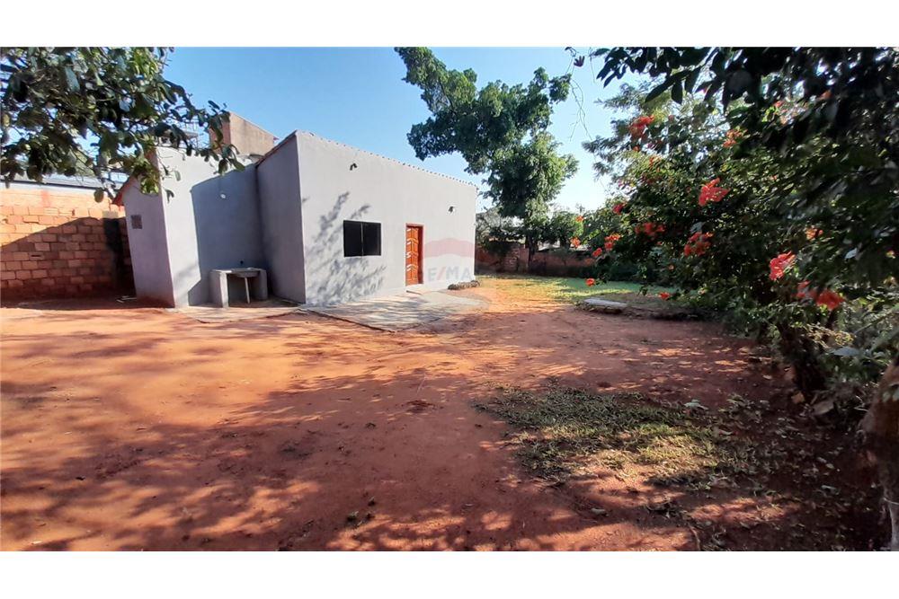 ALQUILER DE CASA EN LUQUE — foto 2