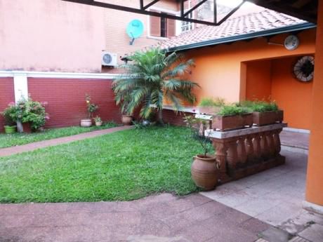 Casa En Alquiler Y Venta En Fernando De La Mora