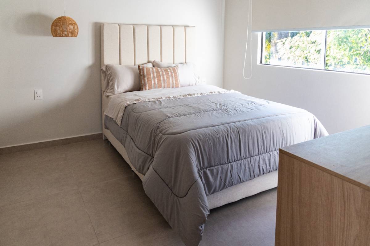 VENDO EXCLUSIVA CASA ESTILO MINIMALISTA  EN SAN BERNARDINO — foto 3