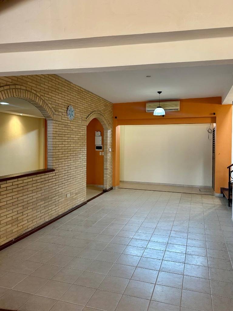ALQUILO DÚPLEX EN BARRIO LAS MERCEDES — foto 2