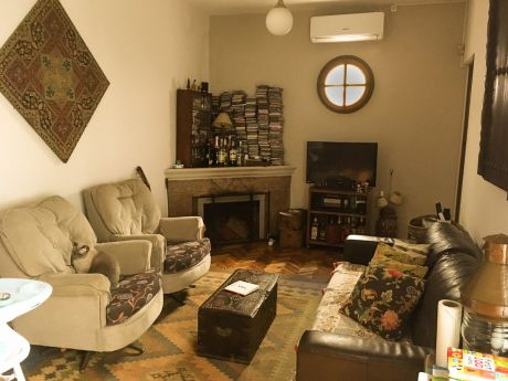 Muy Lindo. Tipo Casa En Pleno Punta Carretas