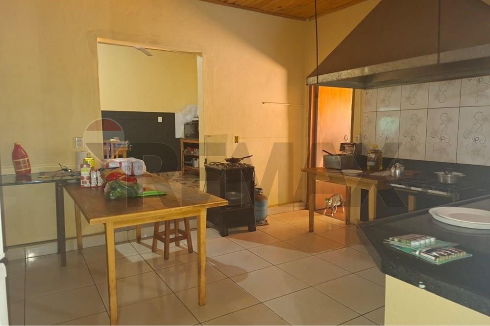 Restaurant with Rooms - Venta - Encarnación, Itapúa, Paraguay — foto 2